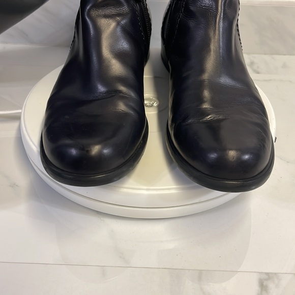 Pre-loved Size 9 Stuart Weitzman Riding Boots - Picture 8 of 8